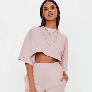✨Trending✨creamy-pink oversized crop t-shirt